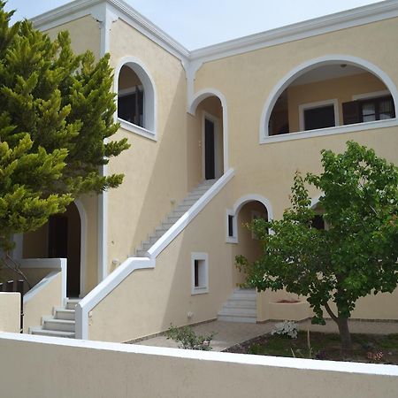 Floralia Hotel Karterados  Ngoại thất bức ảnh